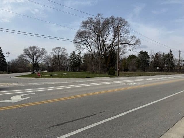 10401 Cedarburg