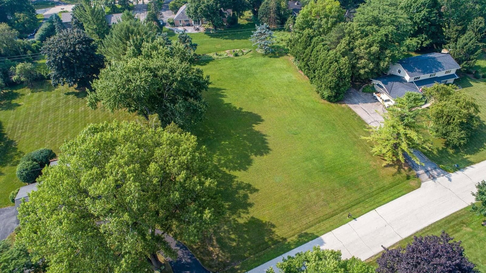 15305 Cascade