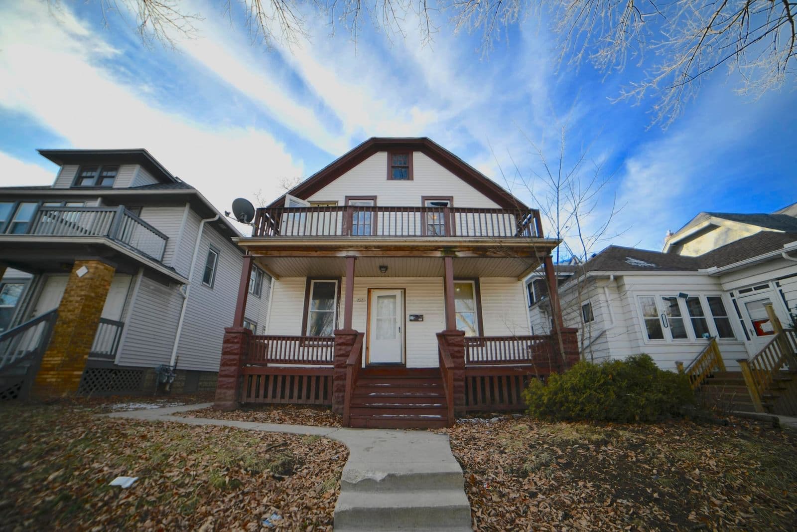 2521 51st