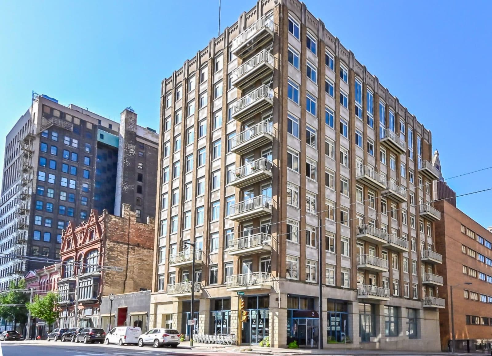 741 Milwaukee