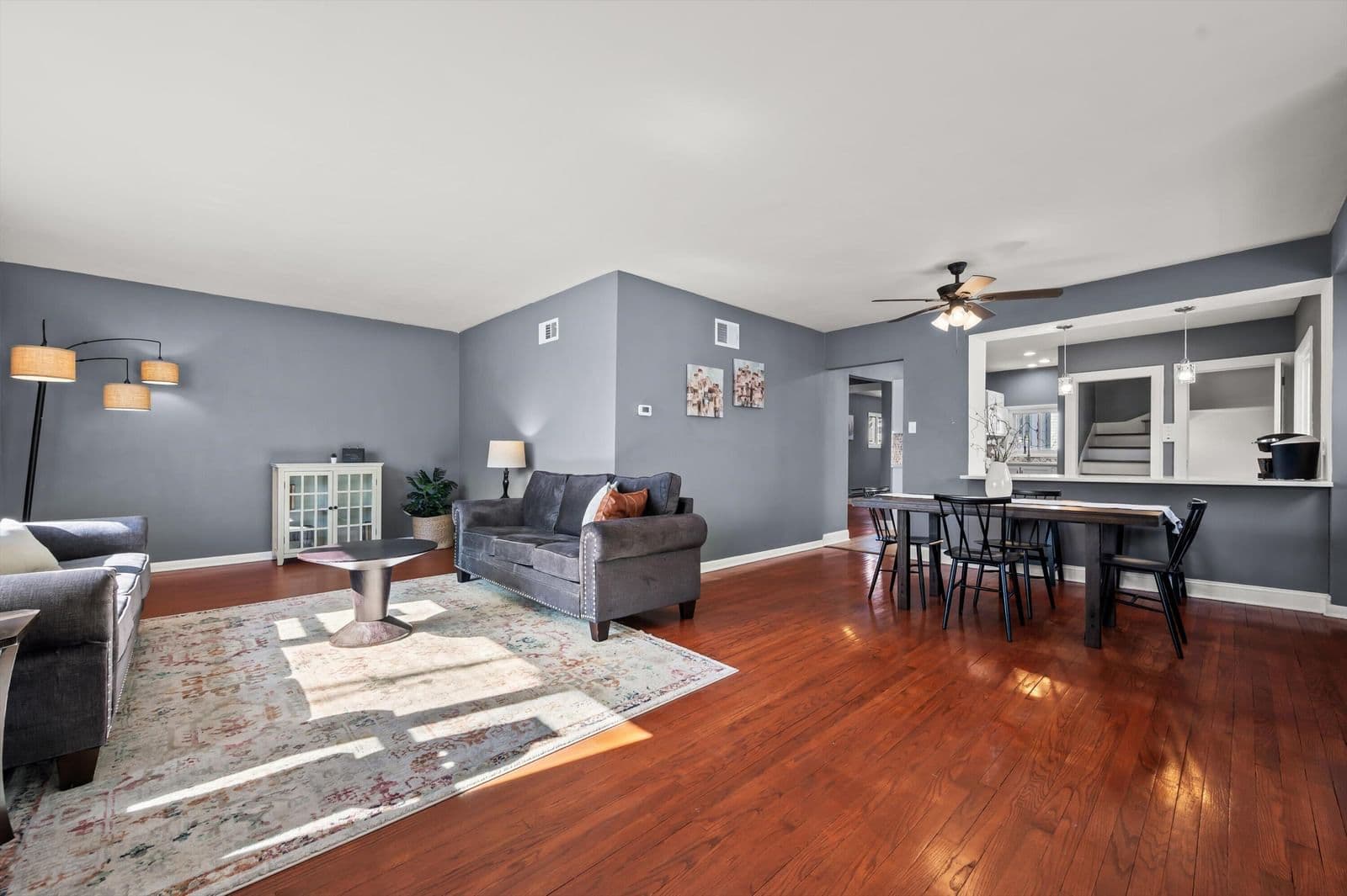 6706 Chambers