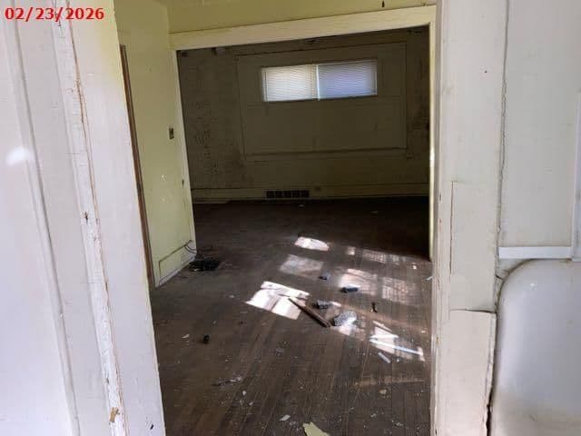 Photo 4 of 2910 9th