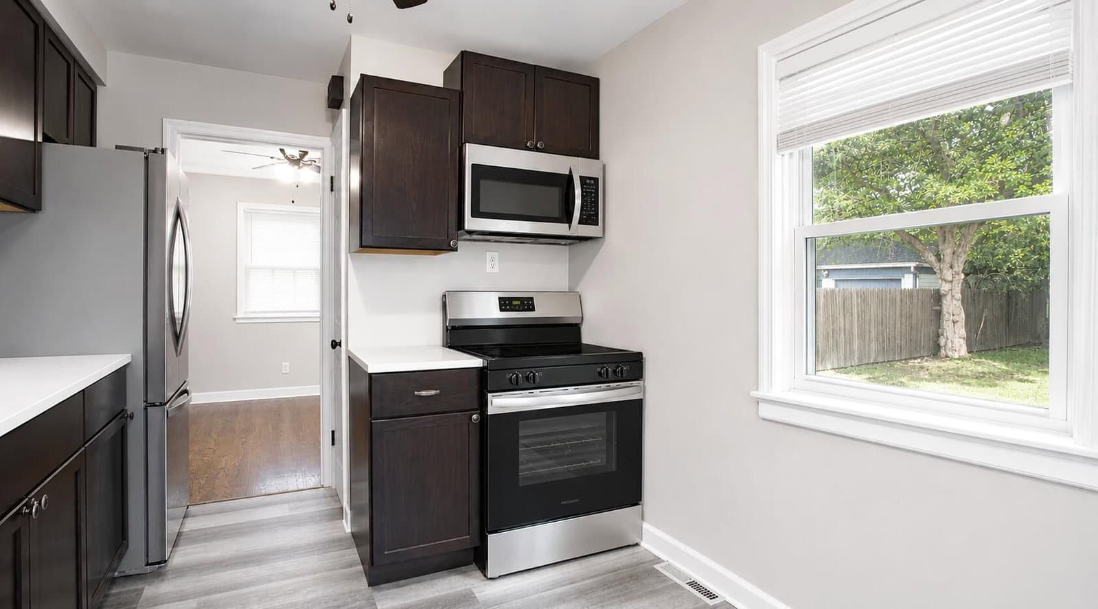 Photo 5 of 2750 61st