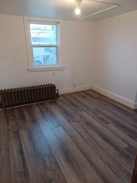 Photo 5 of 815 13th