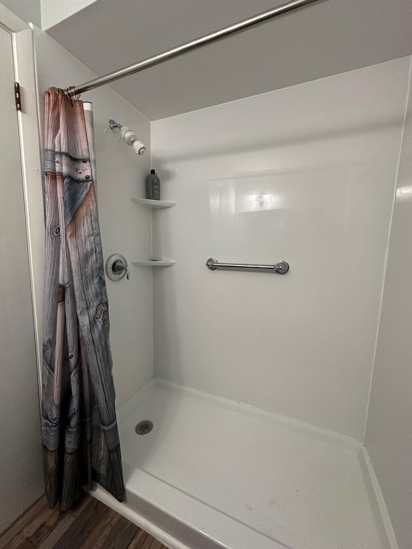 Photo 4 of 1116 Grove