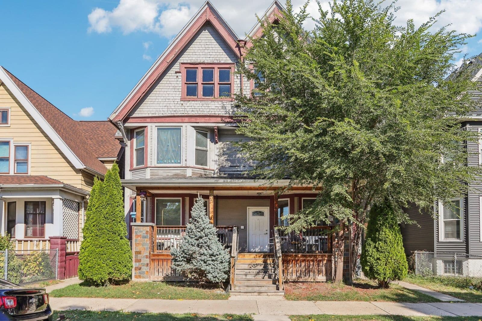 1022 Madison