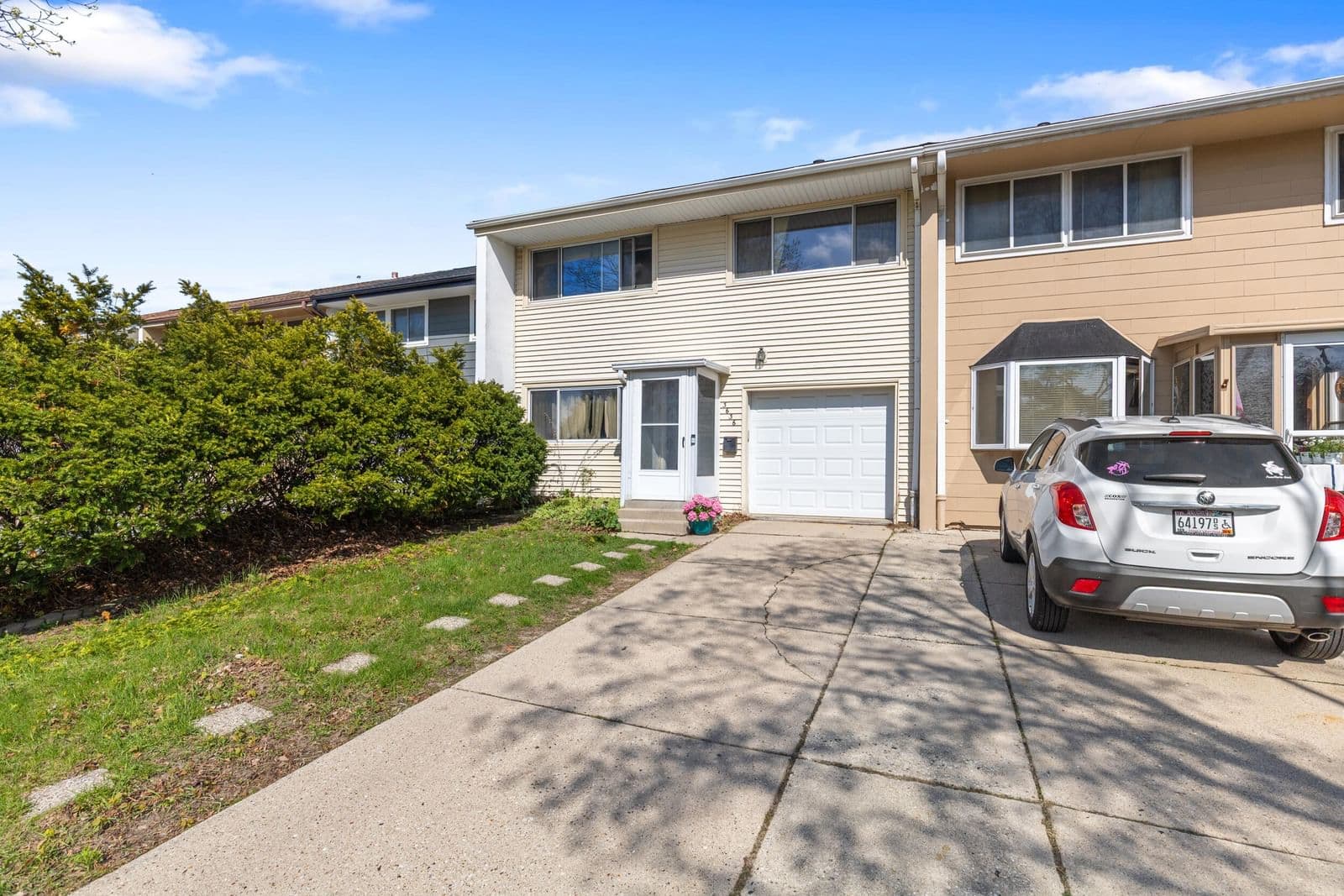 3636 Quincy