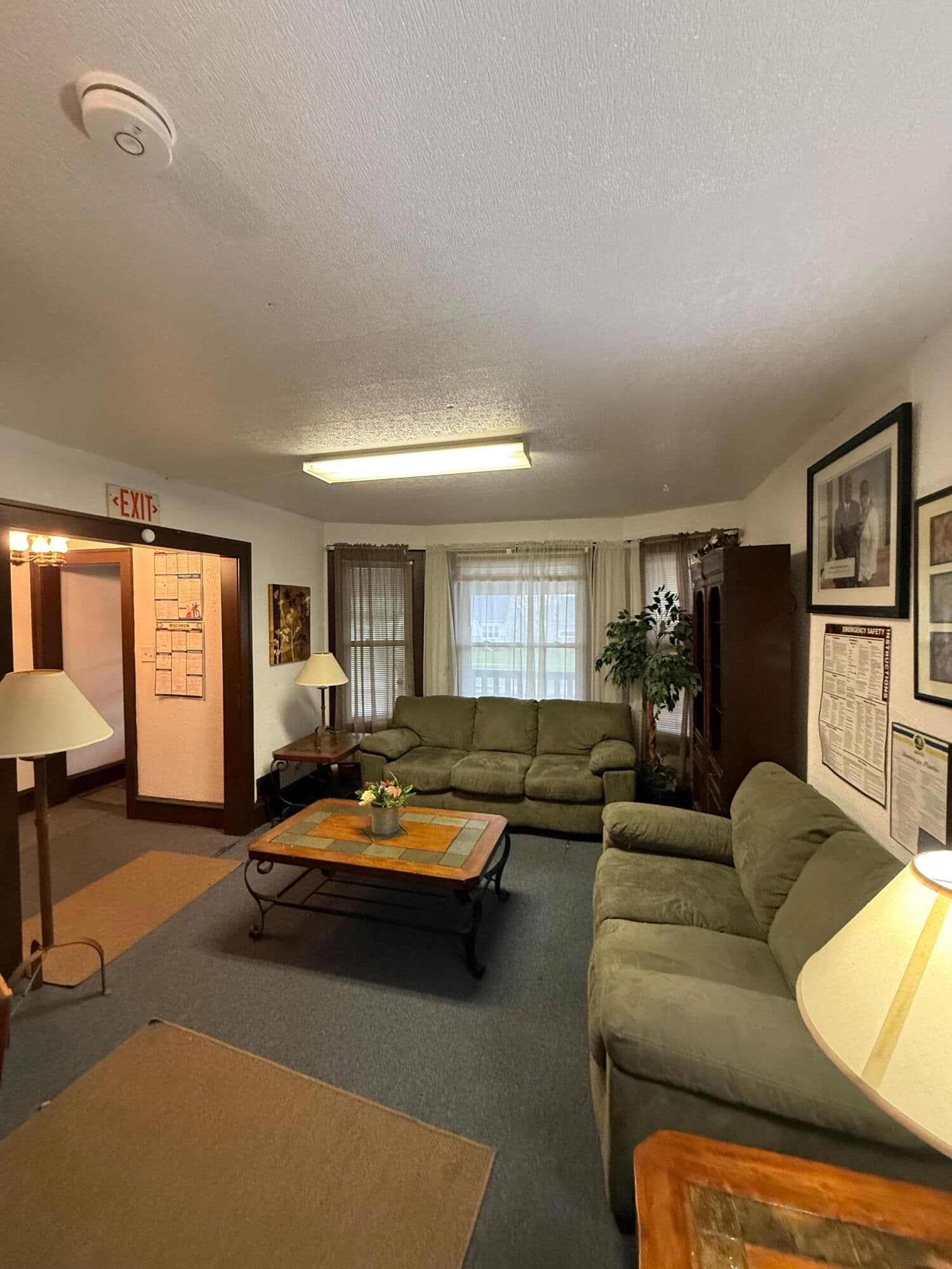 Photo 4 of 3901 60th