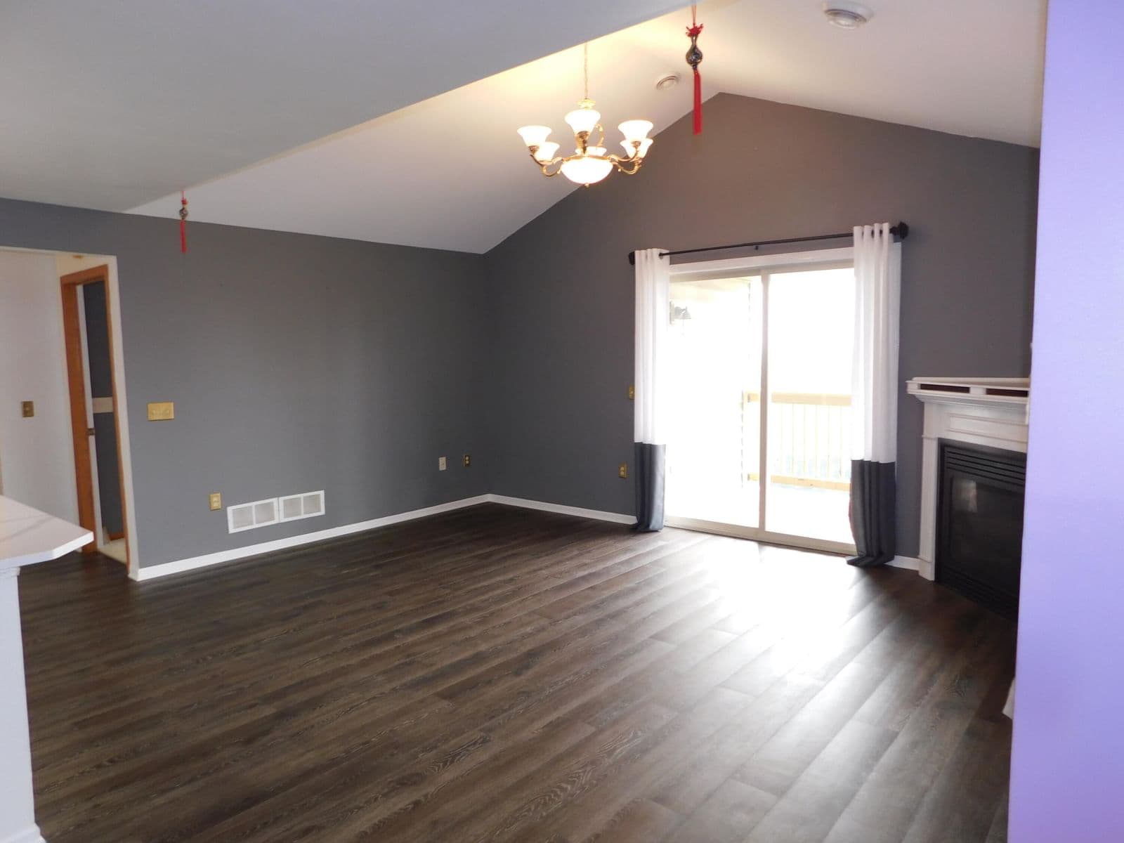 Photo 4 of 1664 New Port Vista