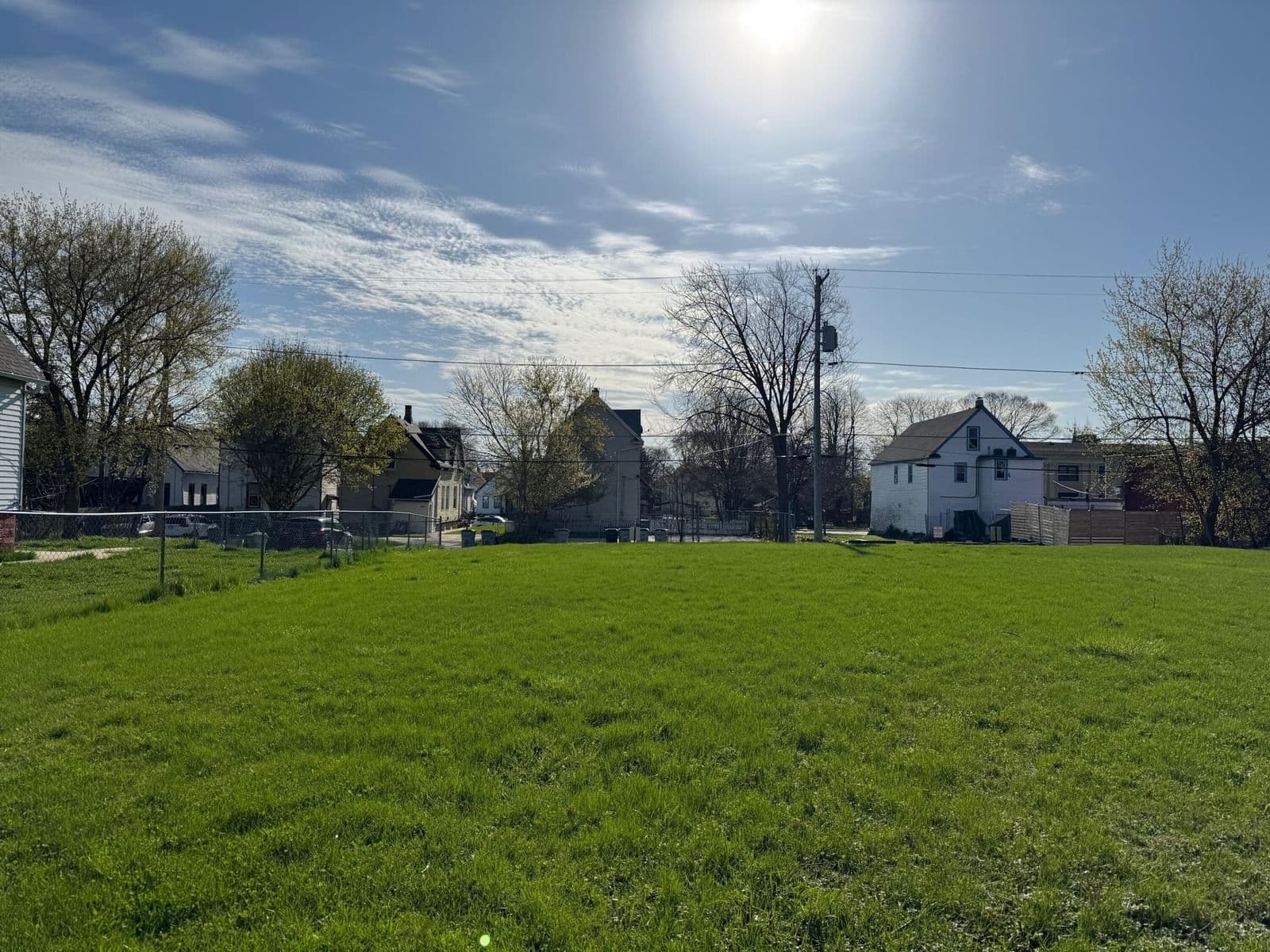 2730 Buffum