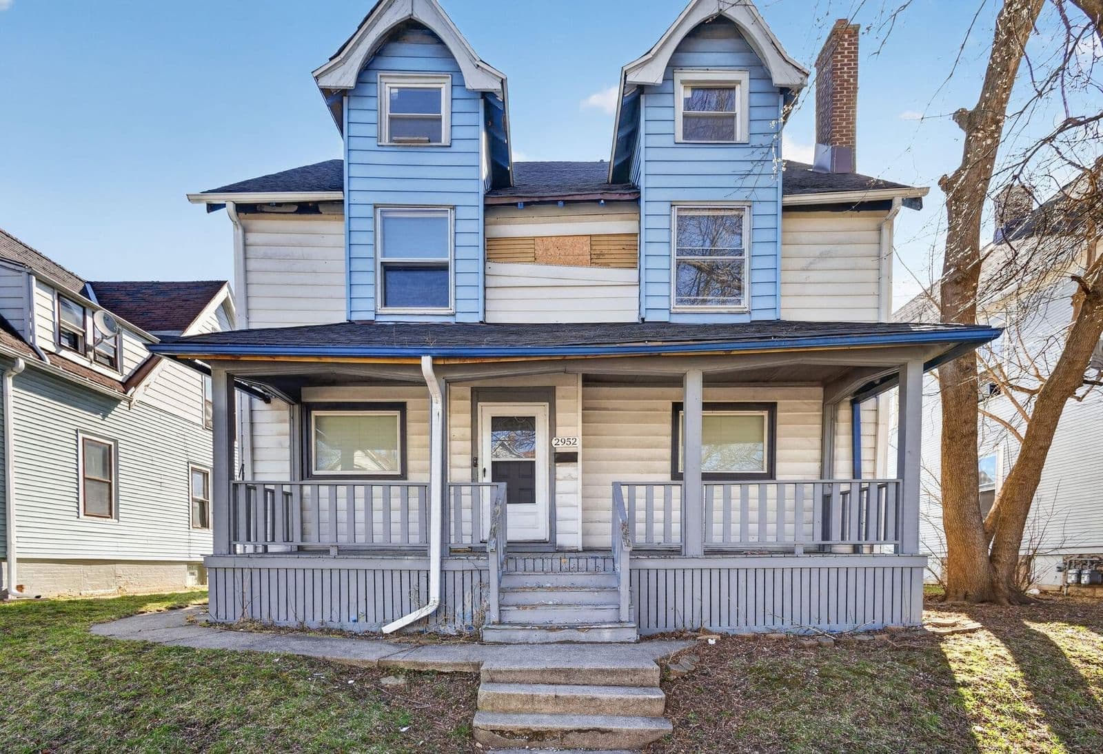 2952 Buffum
