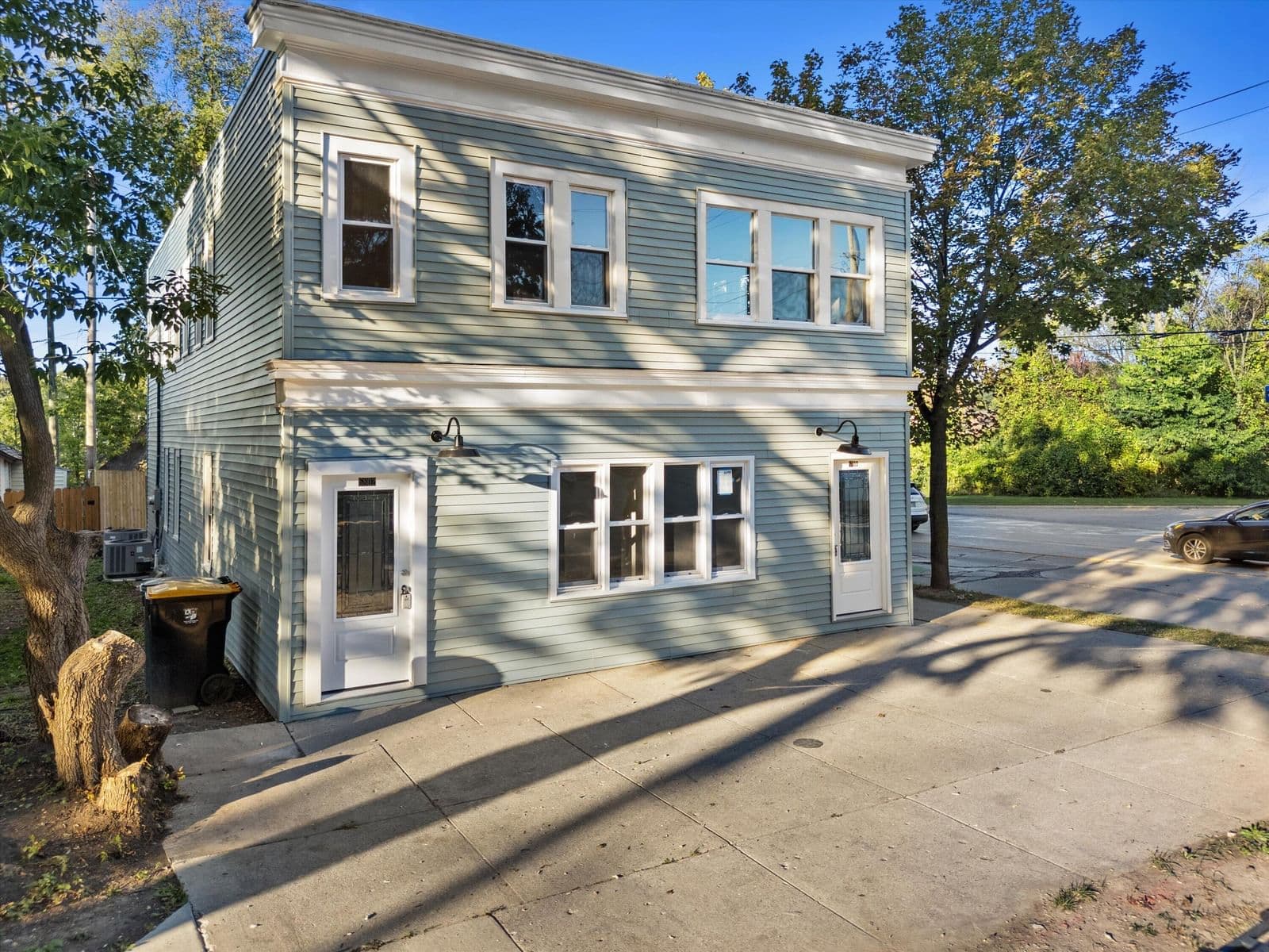 6800 Auburn
