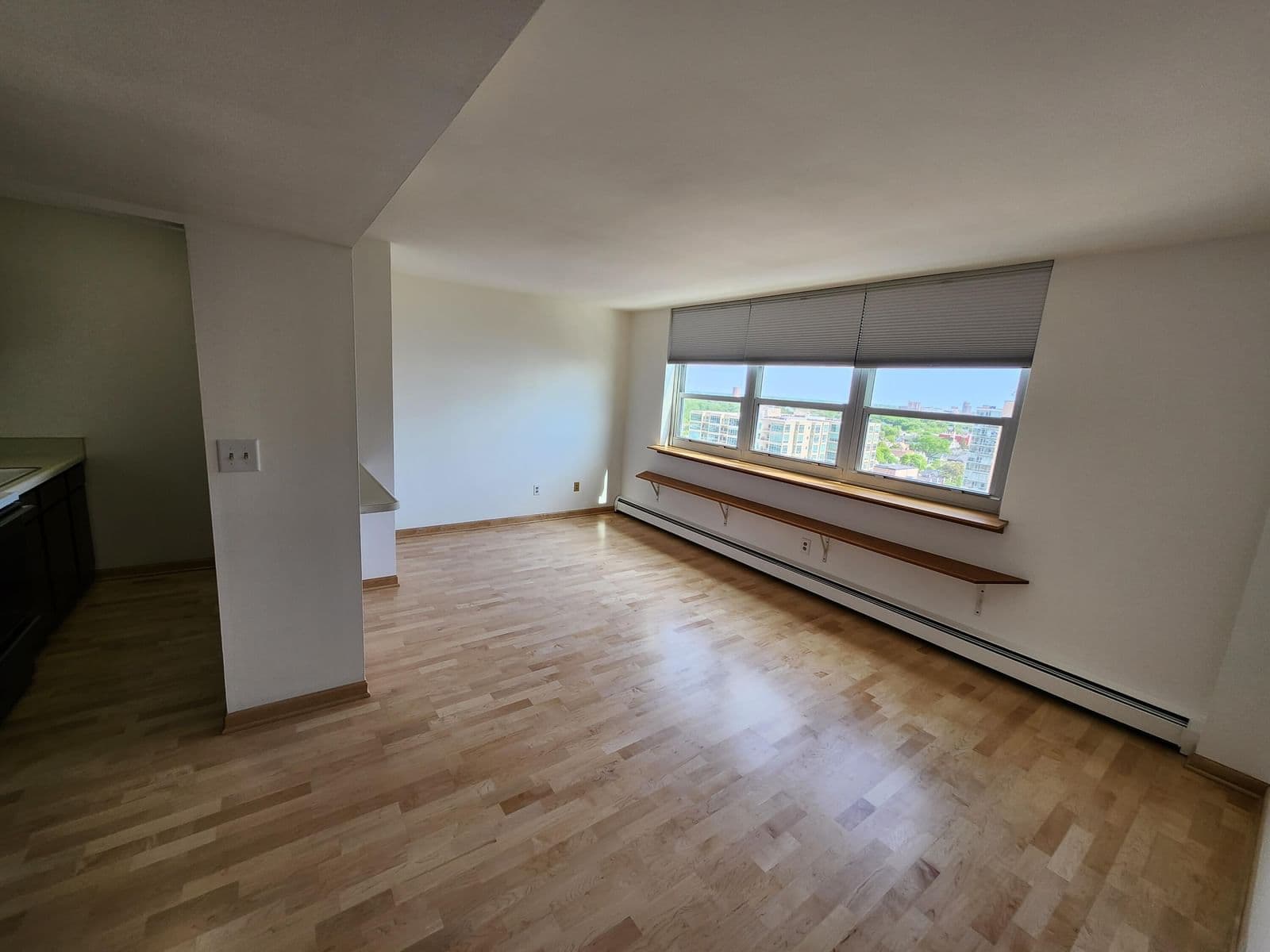 Photo 5 of 1707 Prospect