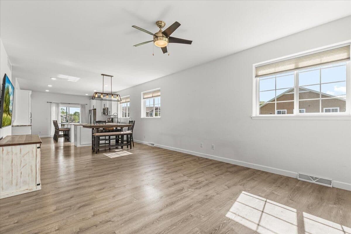 Photo 5 of 1821 Farm View