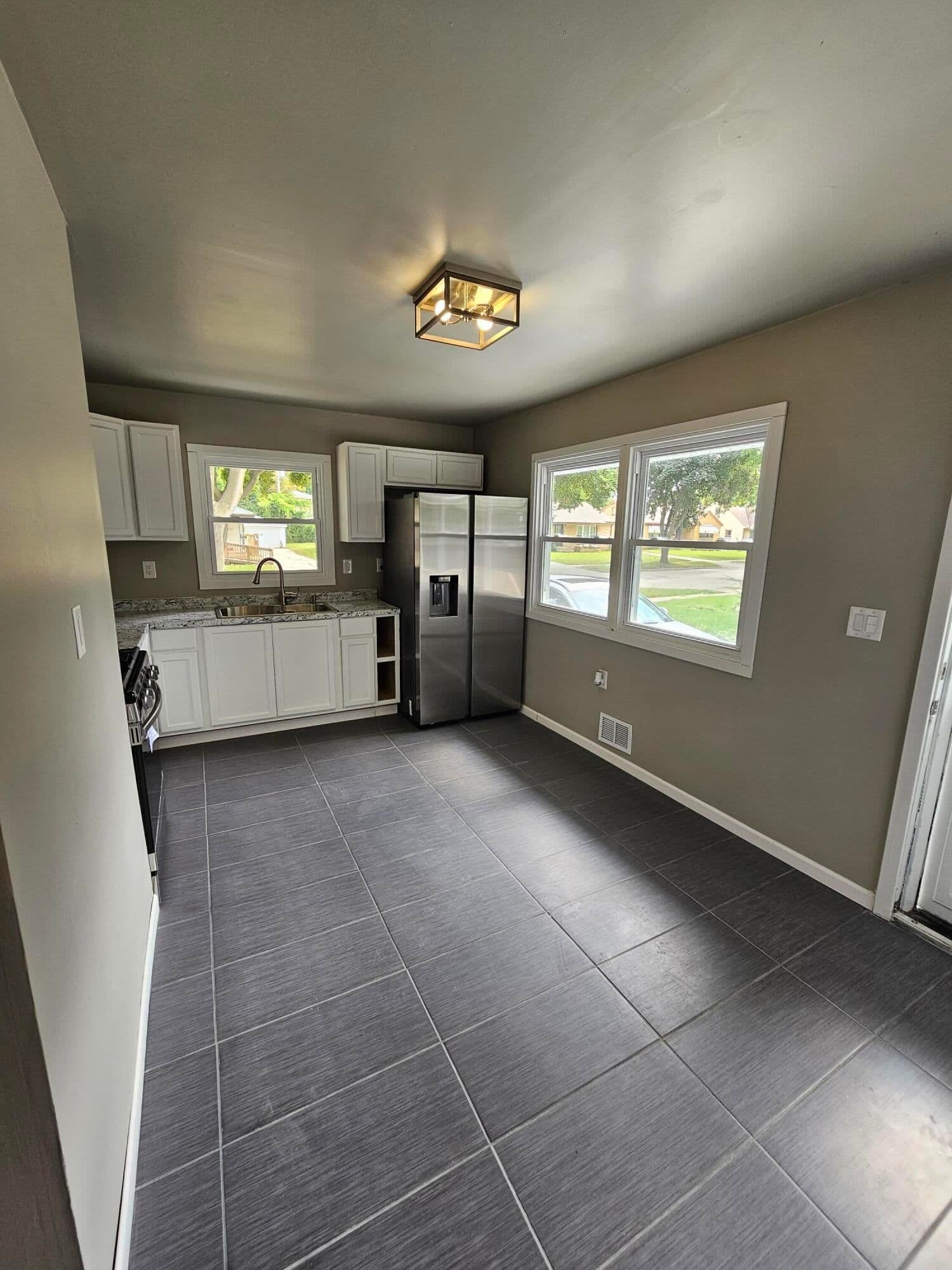 Photo 5 of 5951 73rd