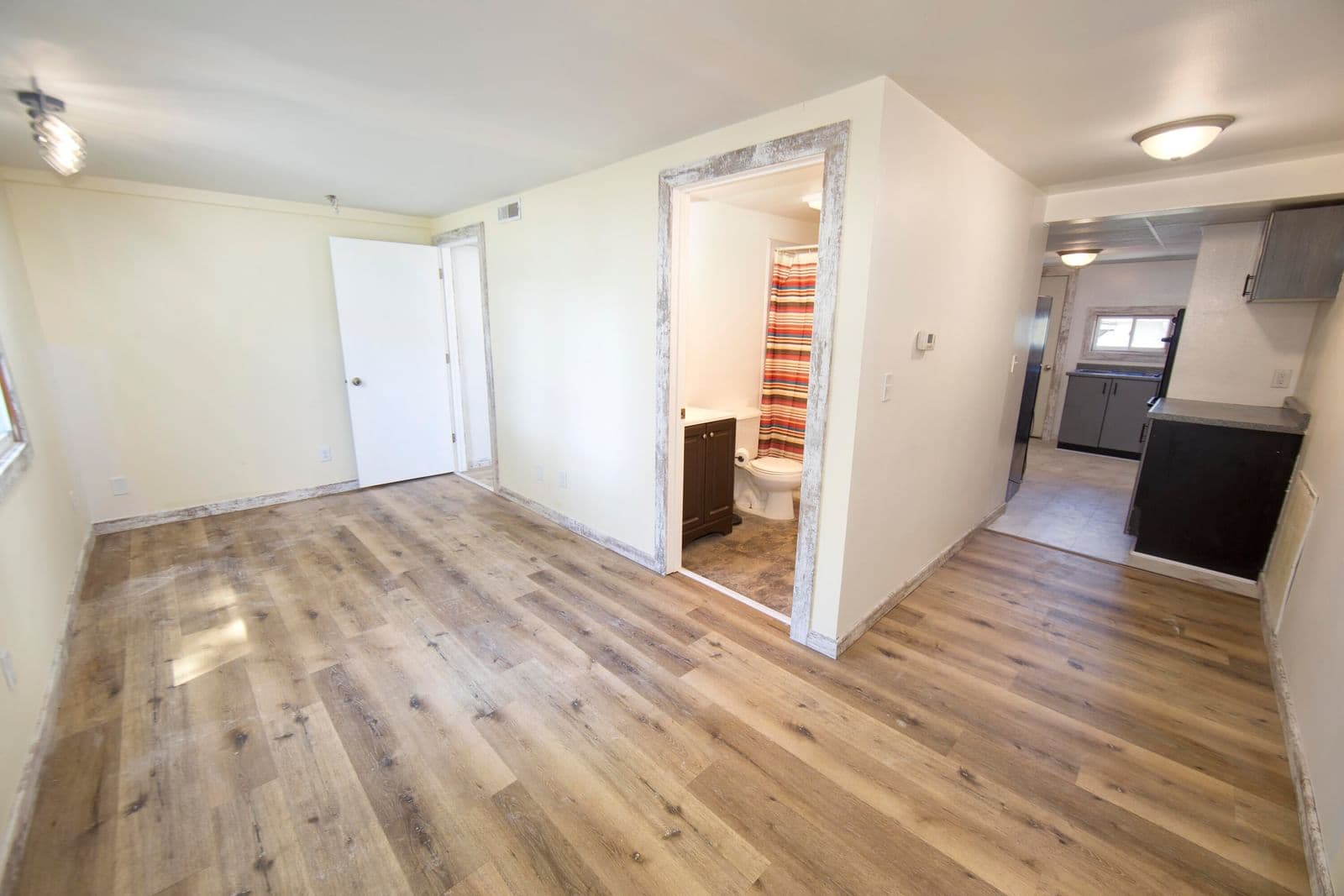 4730 Forest Home