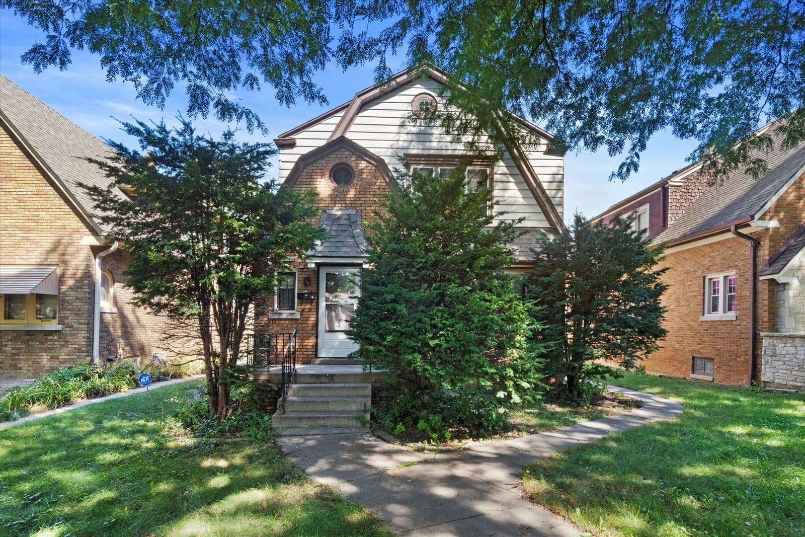 4642 Medford Ave