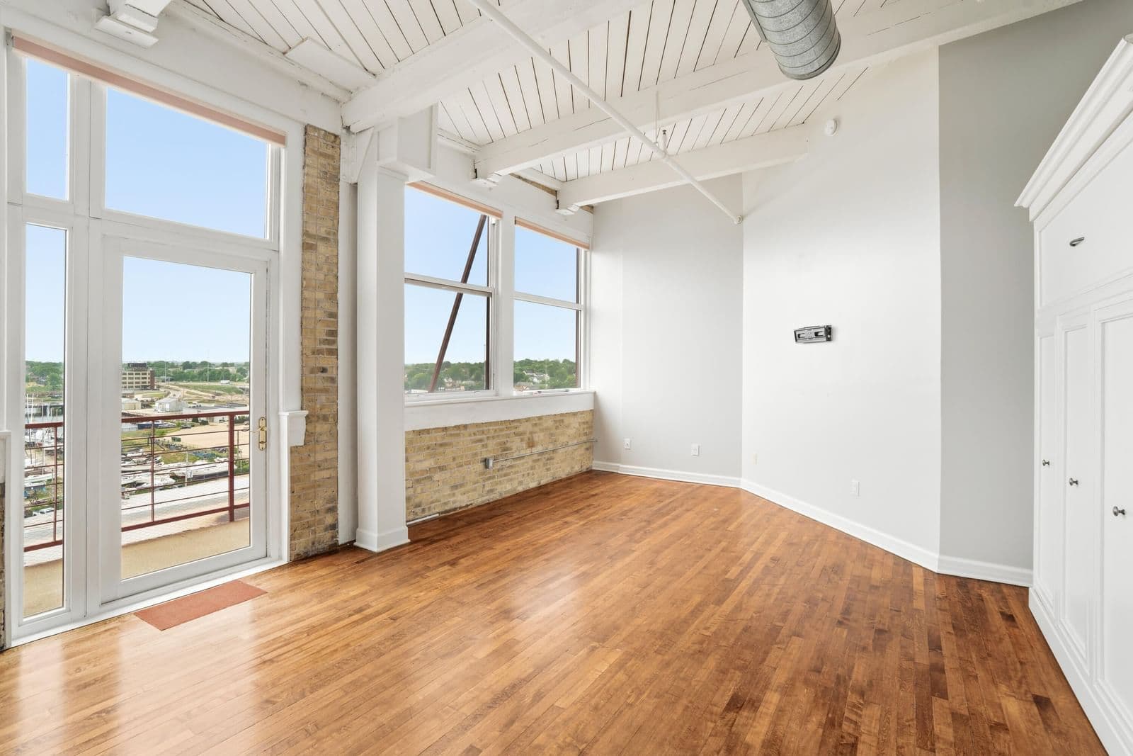 215 Maple