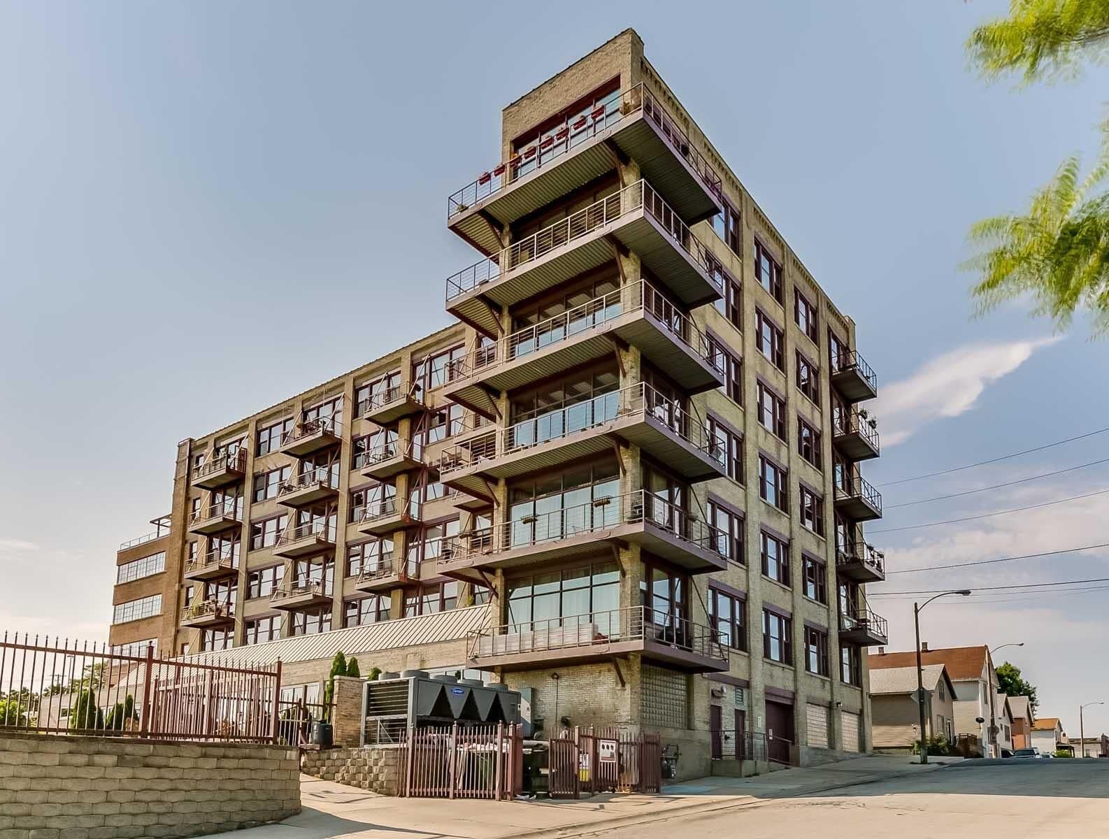 215 Maple