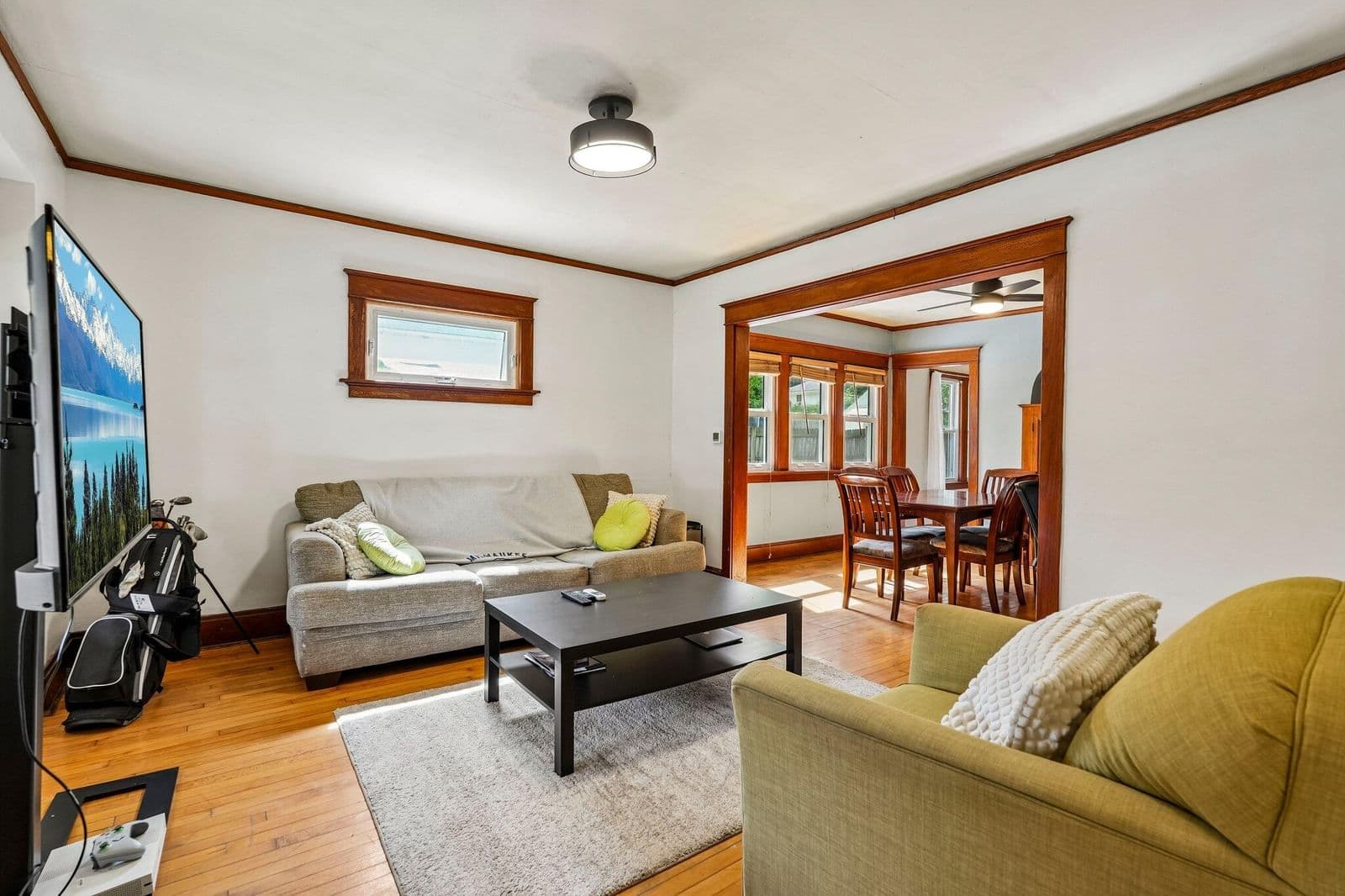 3837 Mt Vernon