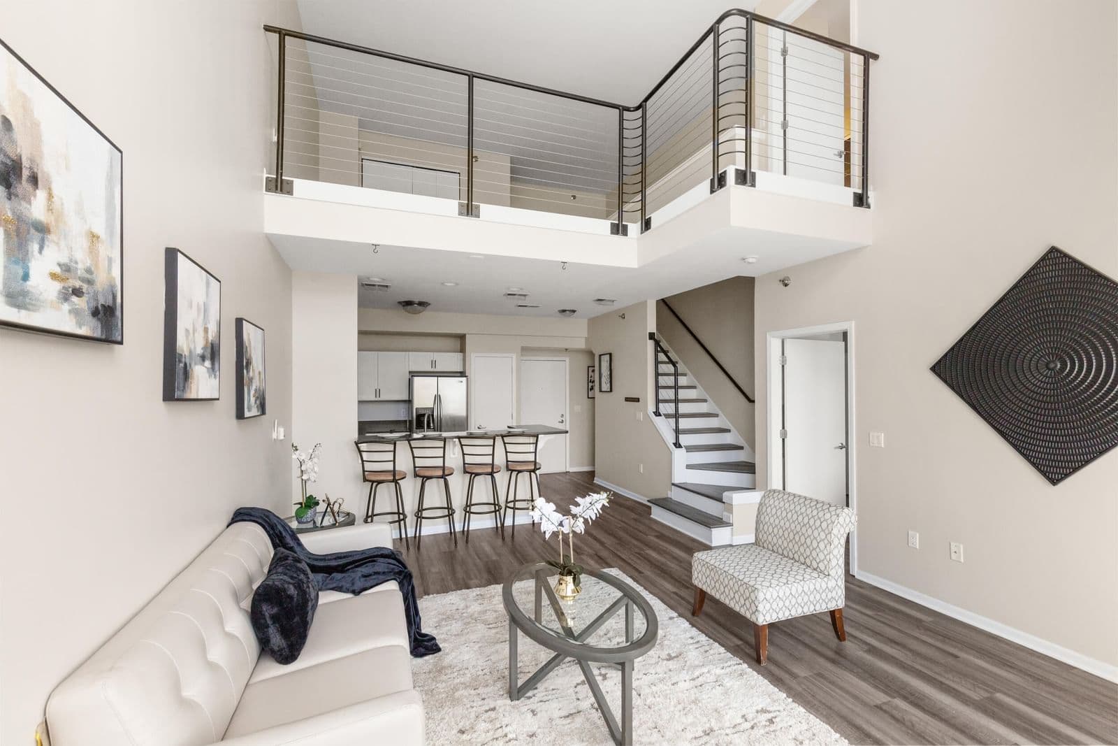 2121 Kinnickinnic