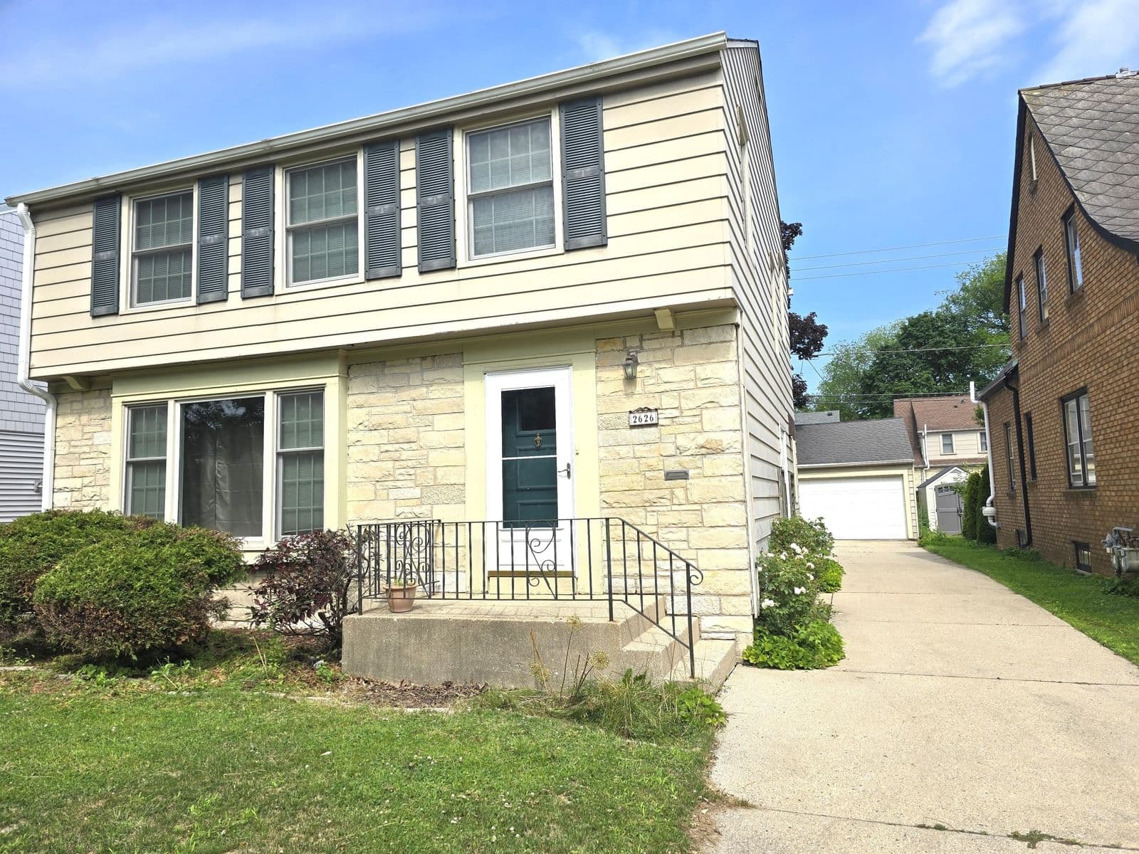 2626 73rd, Wauwatosa, WI