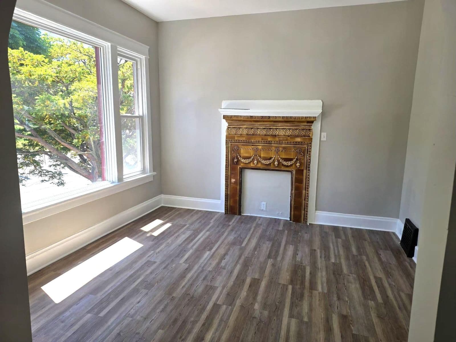 1212 Chambers