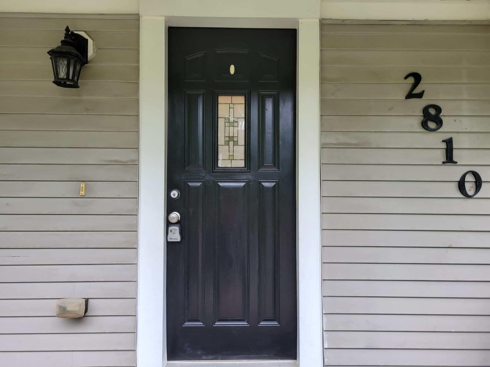 2810 Lenox