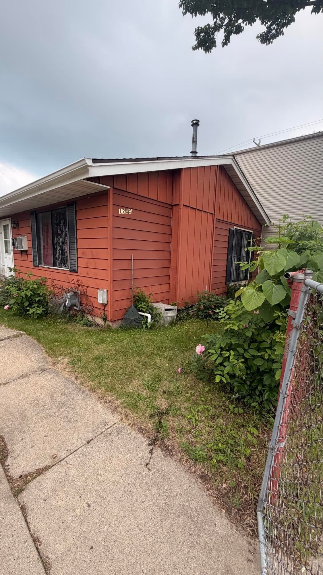 1205 Dr Martin Luther King