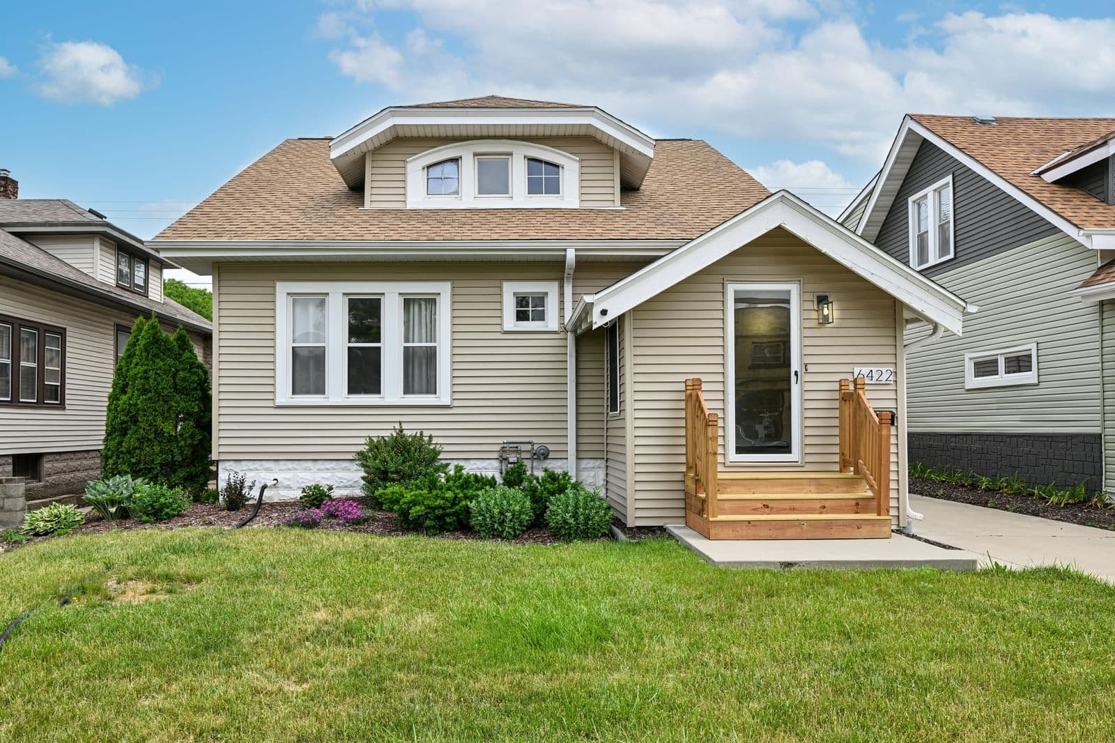 6422 North, Wauwatosa, WI