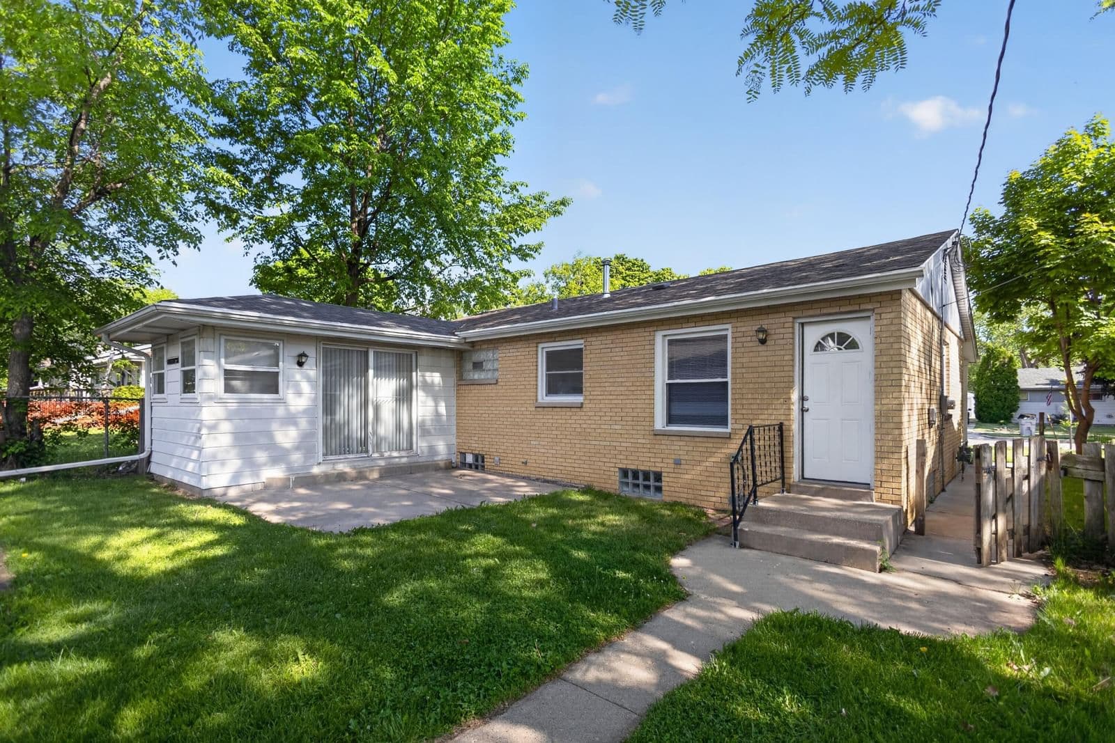 8531 Lawrence