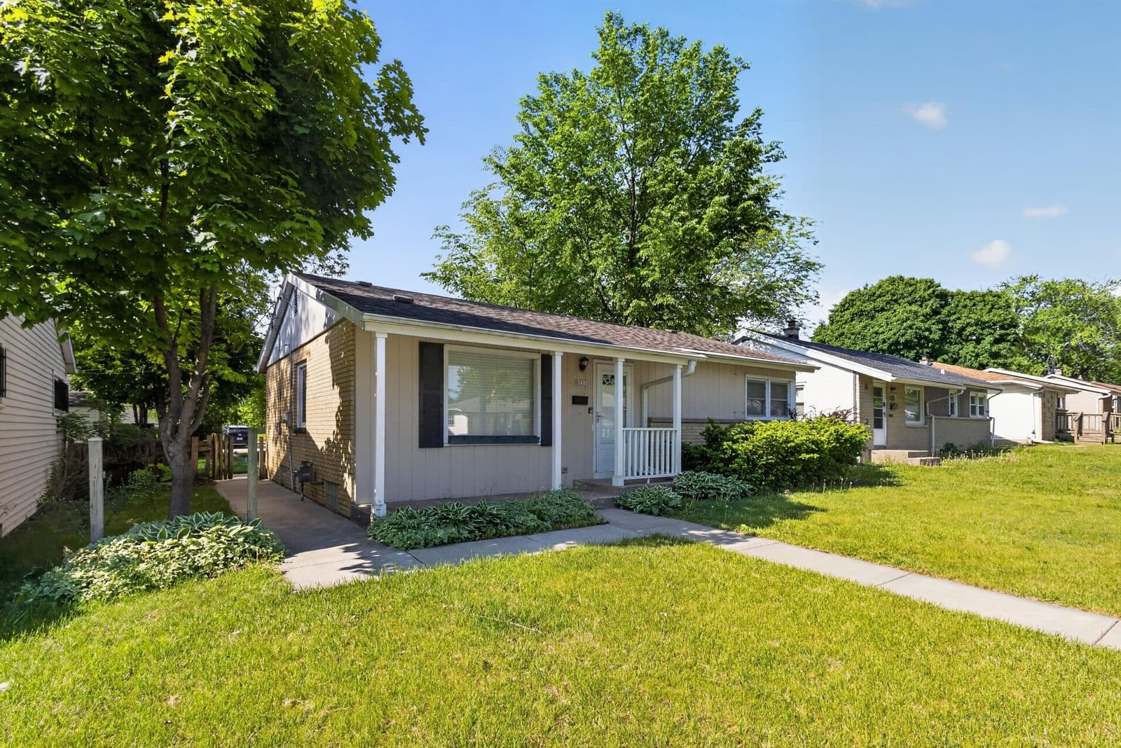8531 Lawrence