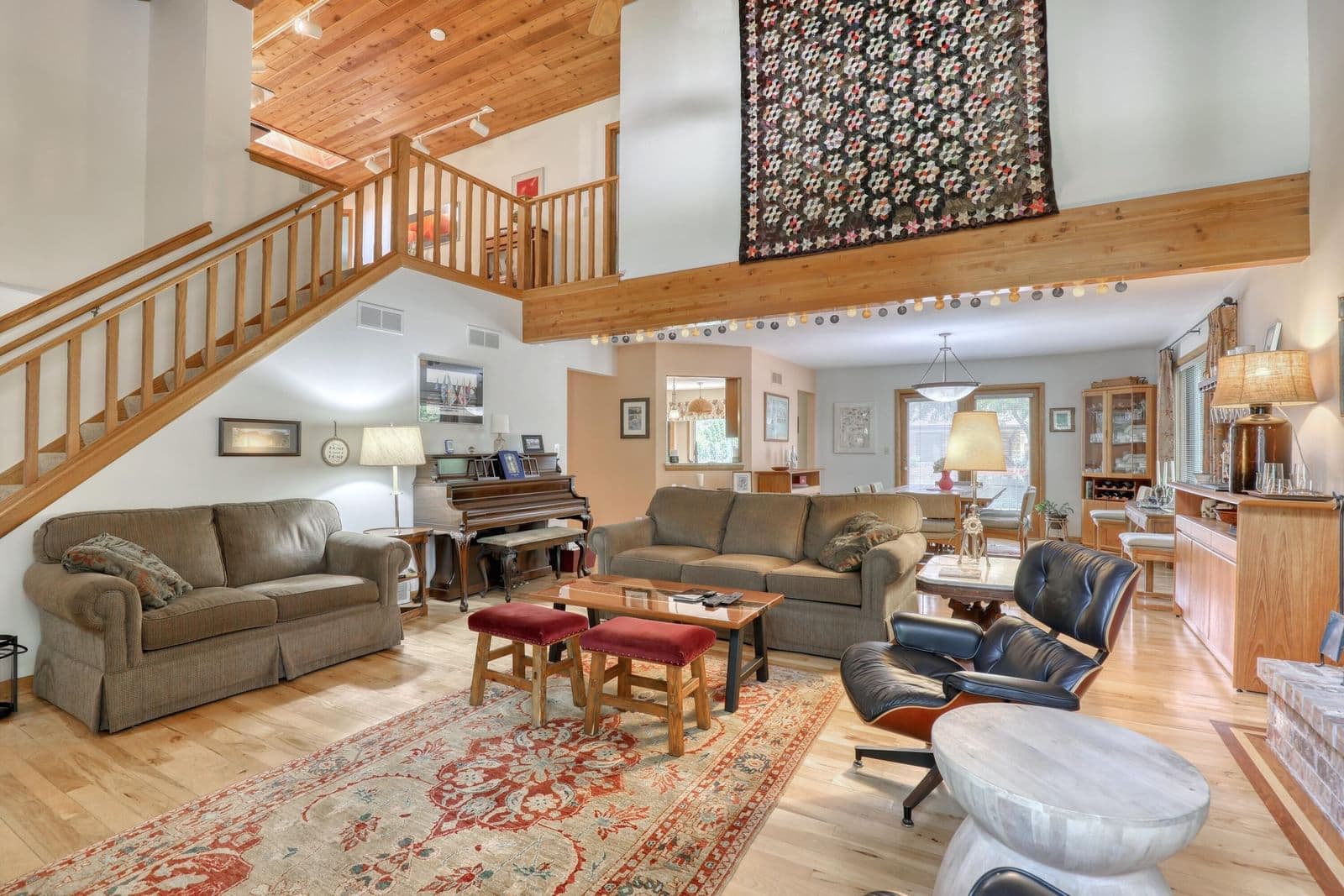 10929 Hope, Wauwatosa, WI