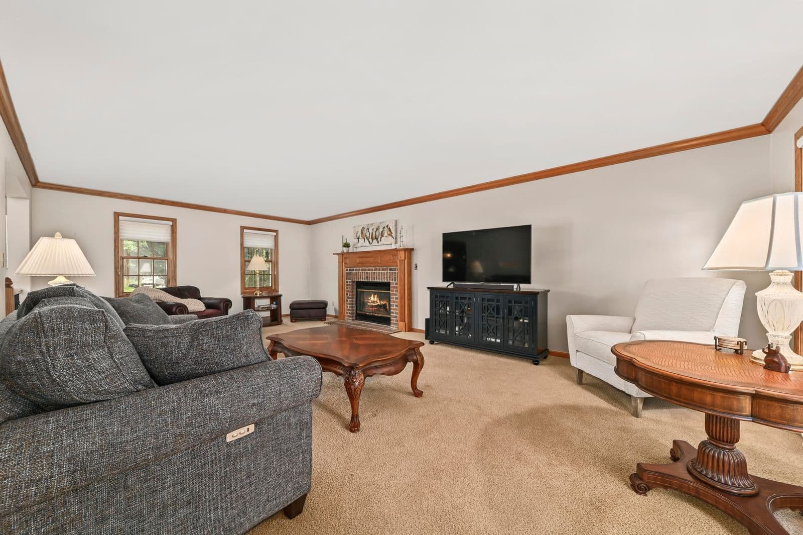 1230 Springdale