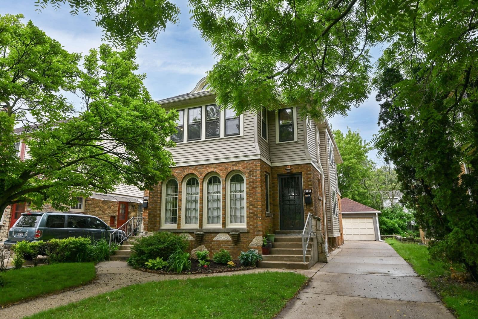 4116 Woodburn, Shorewood, WI