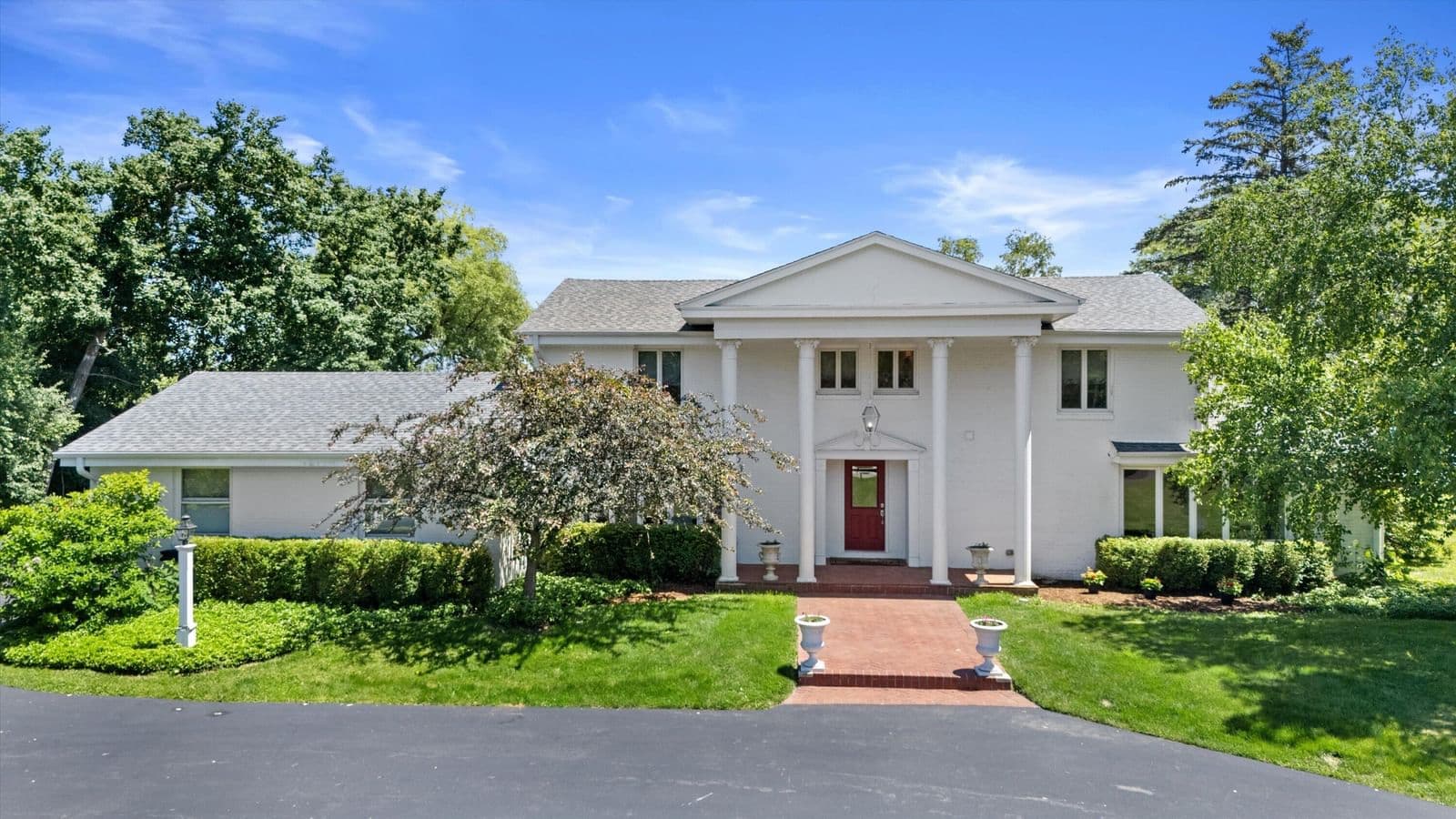 13334 Lakewood