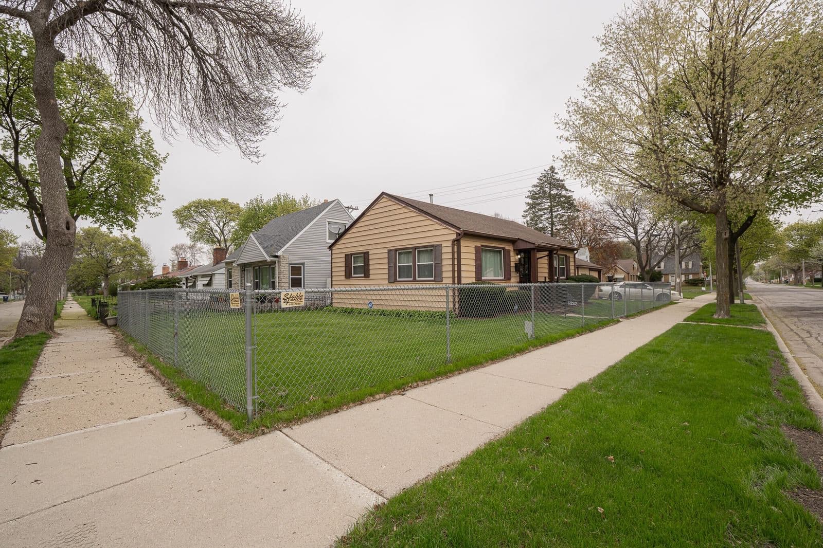 4222 Hope