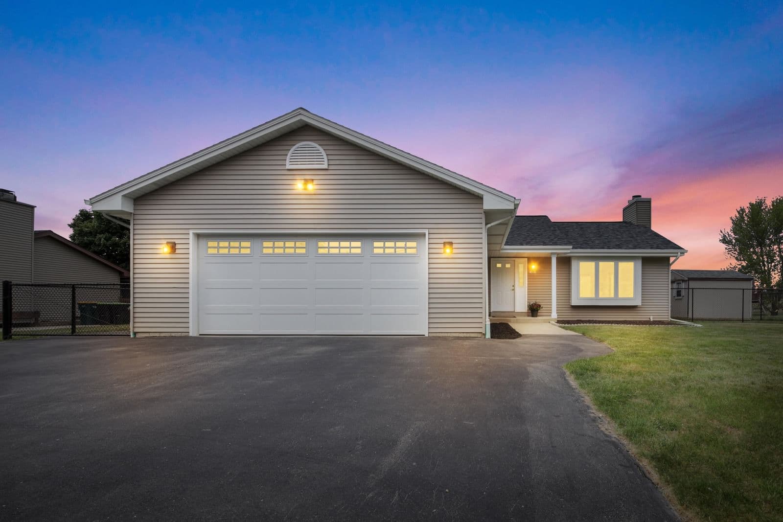 3800 Elm, Oak Creek, WI