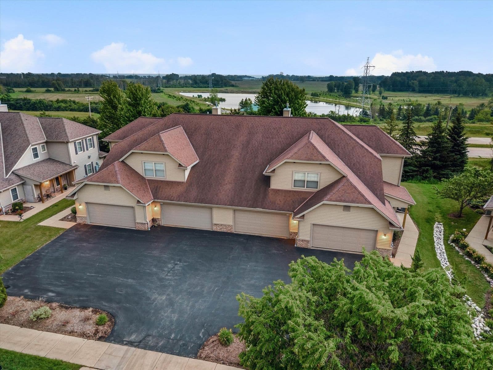 1724 New Port Vista