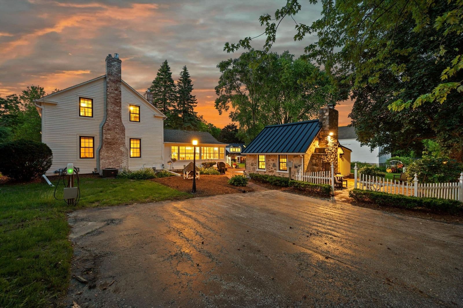 12112 Wauwatosa