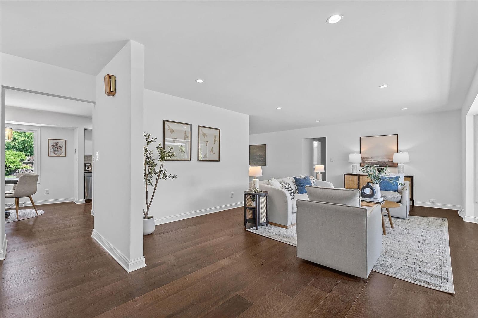 11318 Glenwood