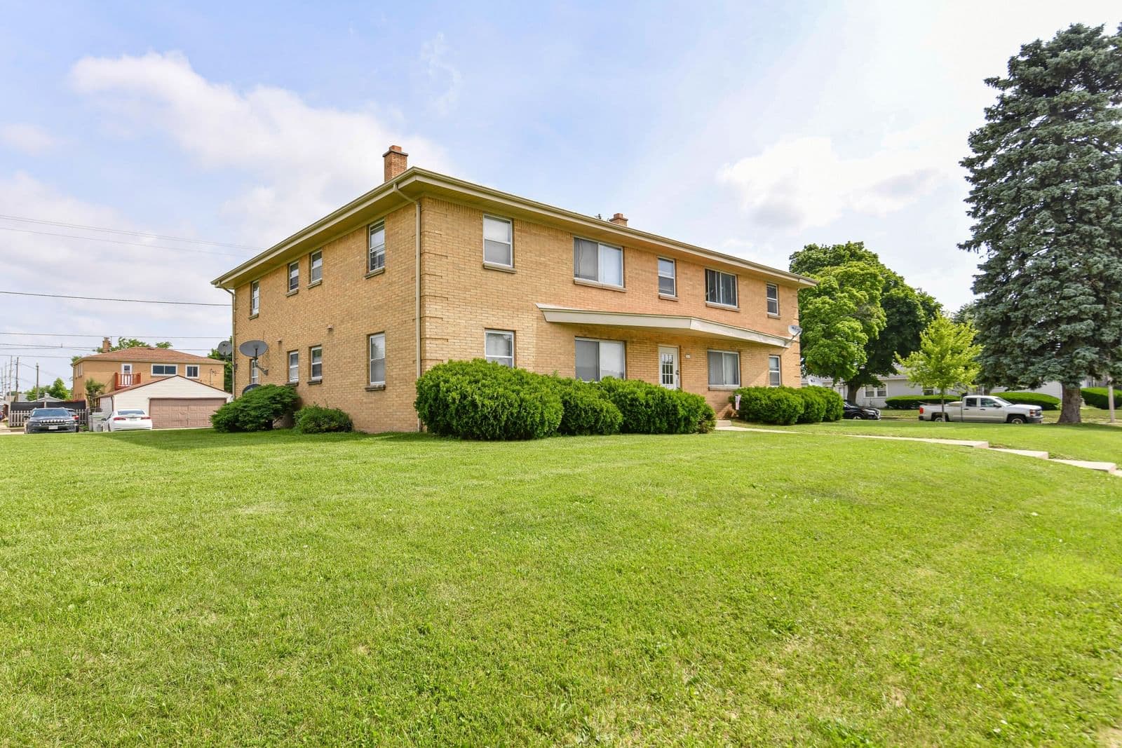 2410 Howard