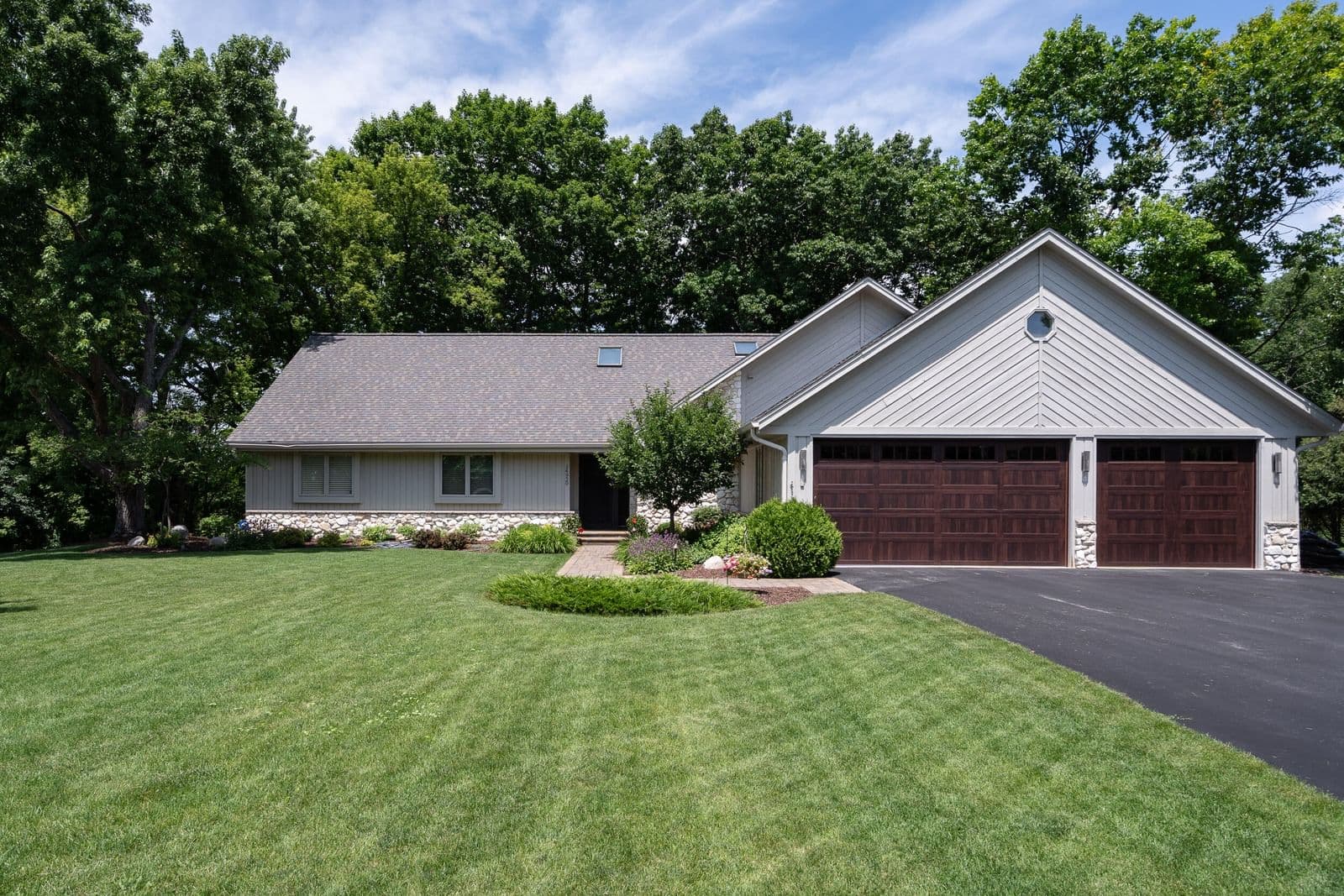14920 Clare-Bridge
