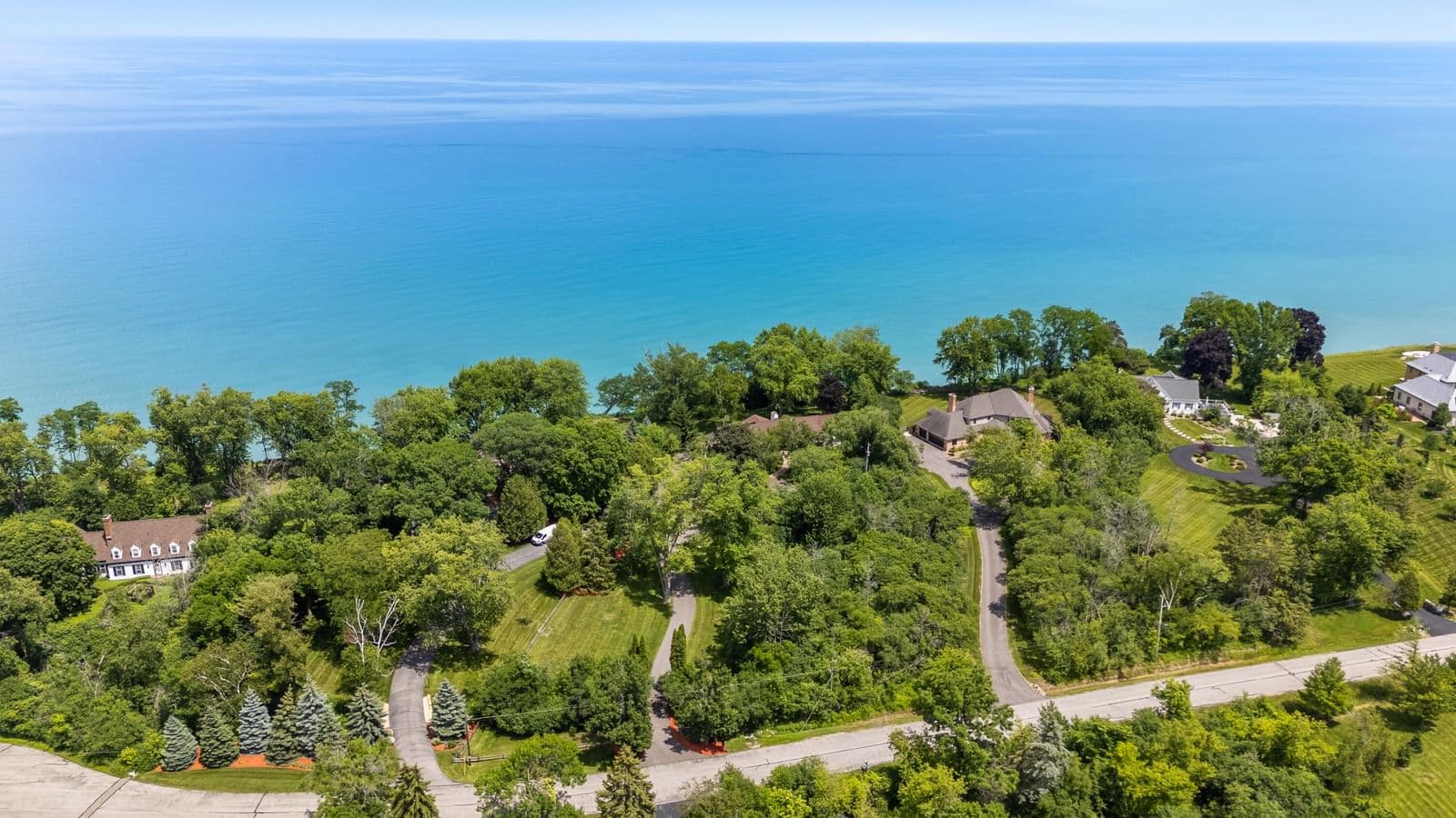 11272 Lakeview