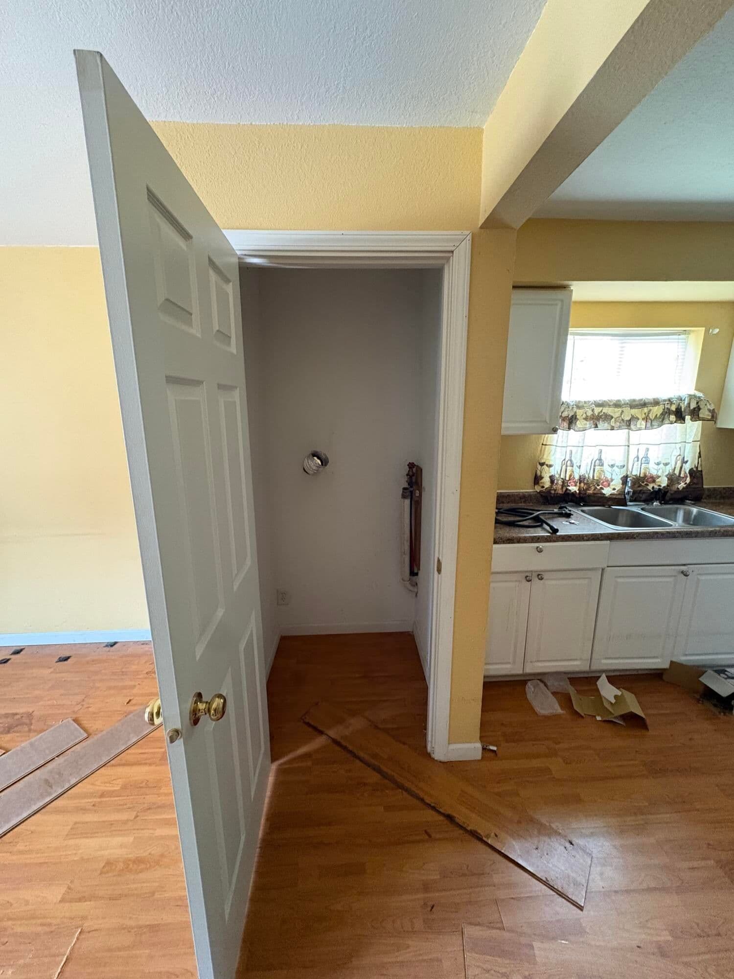 Photo 4 of 5725 60th