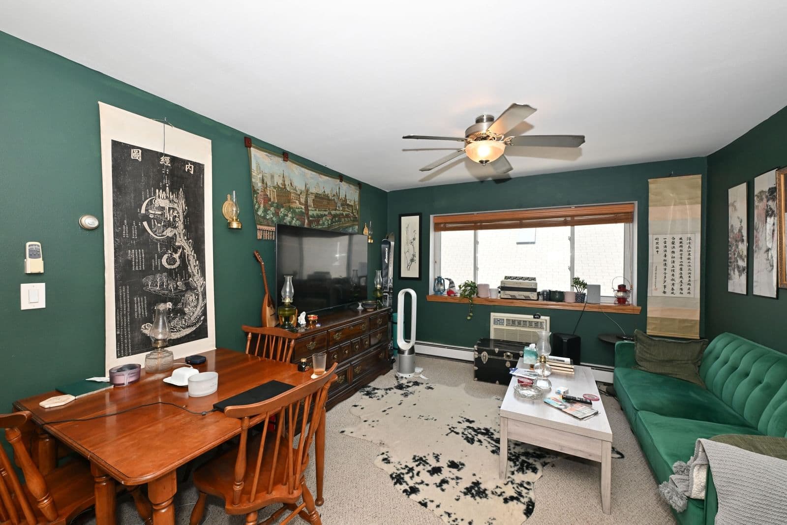 Photo 4 of 2222 Belleview