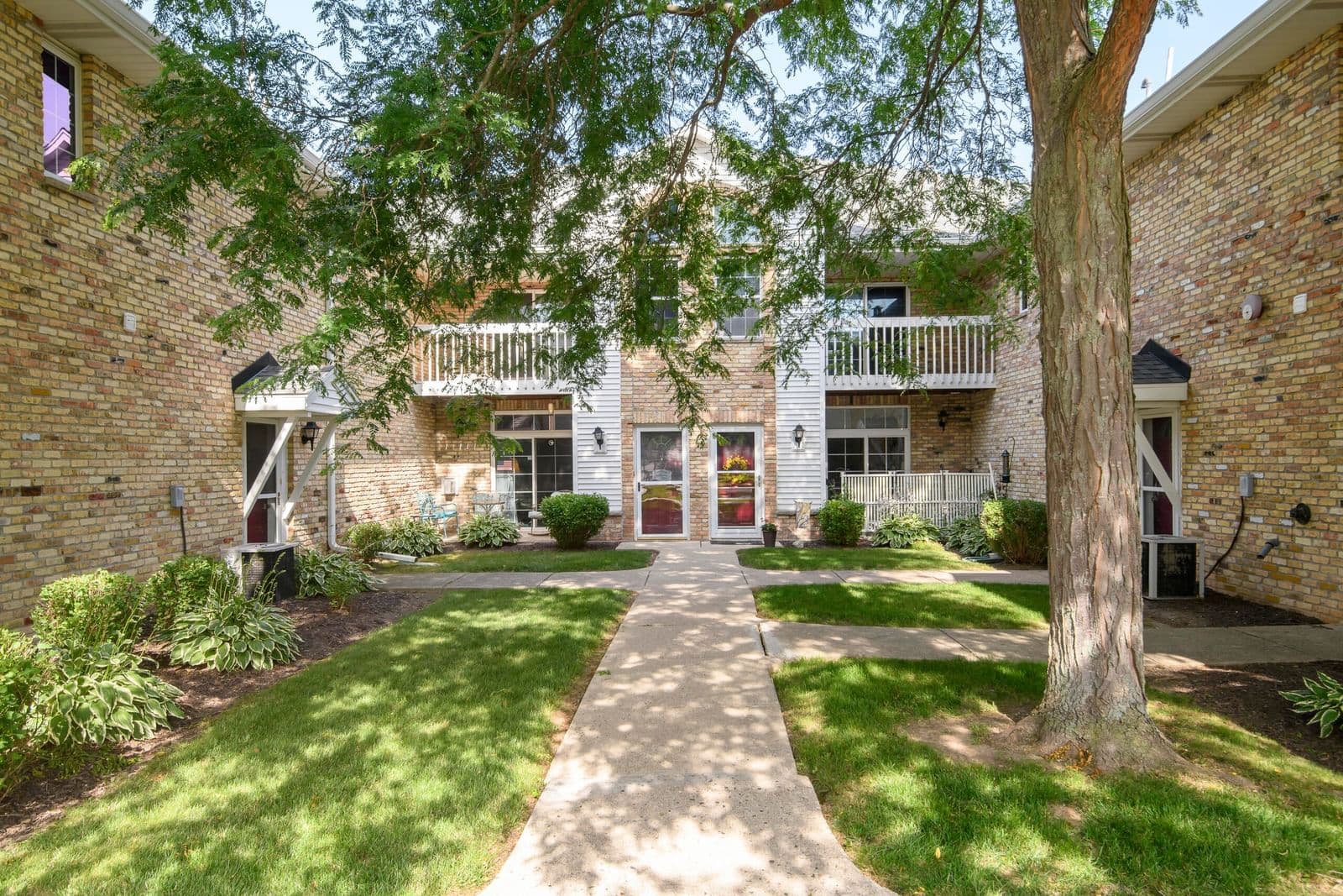 9181 Aspen, Oak Creek, WI