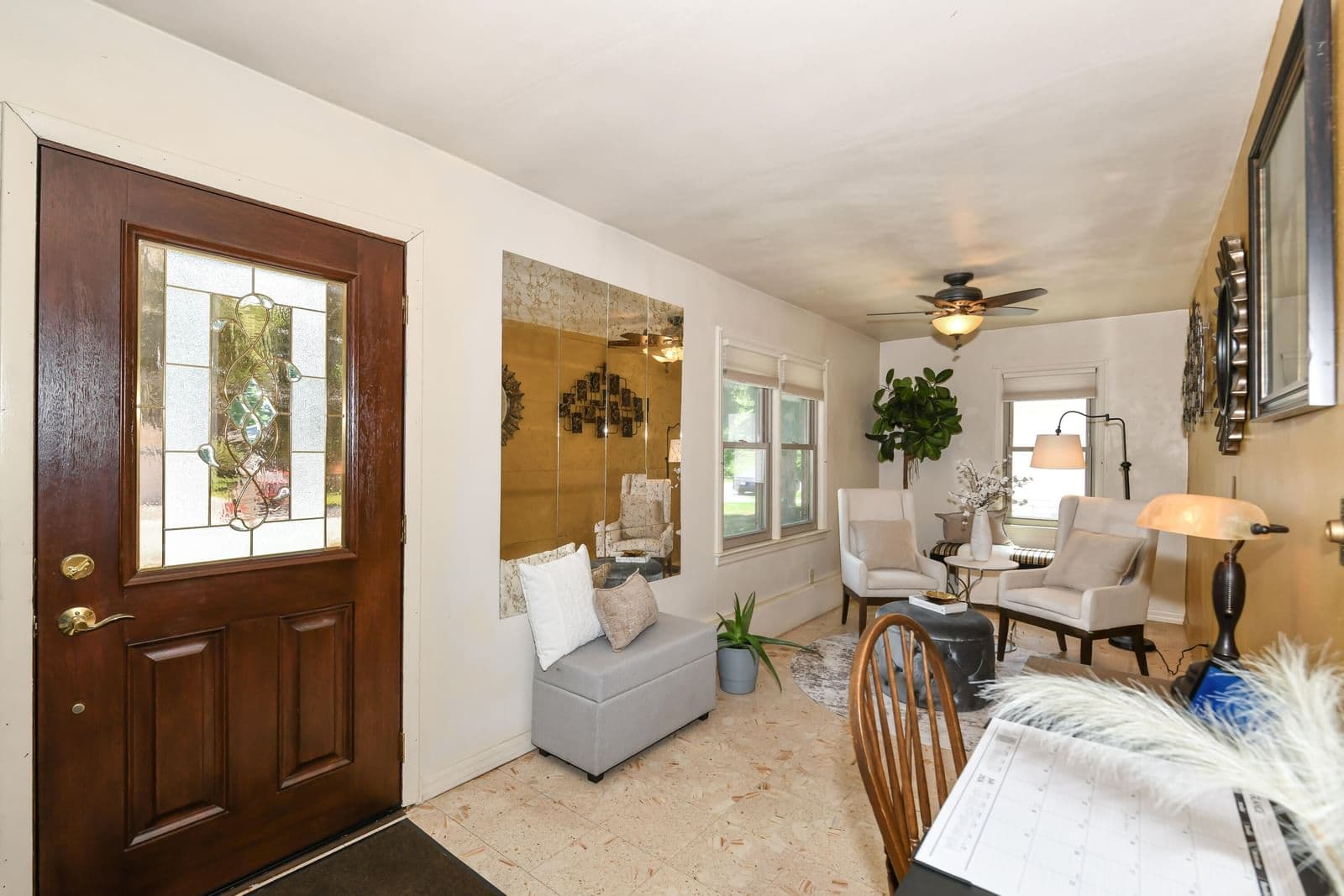 5769 River Forest
