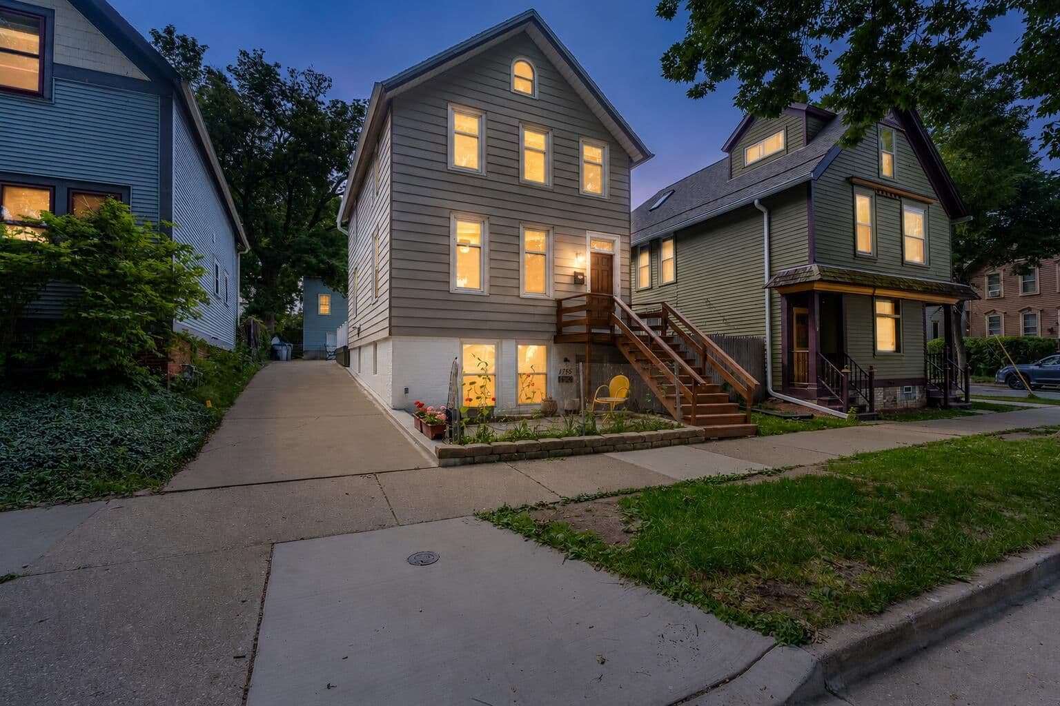 1755 Franklin