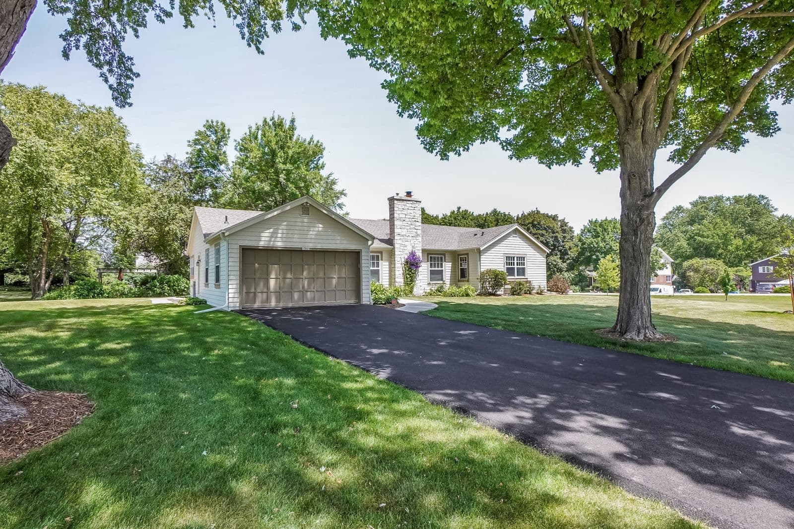 Photo 4 of 12800 Elmwood